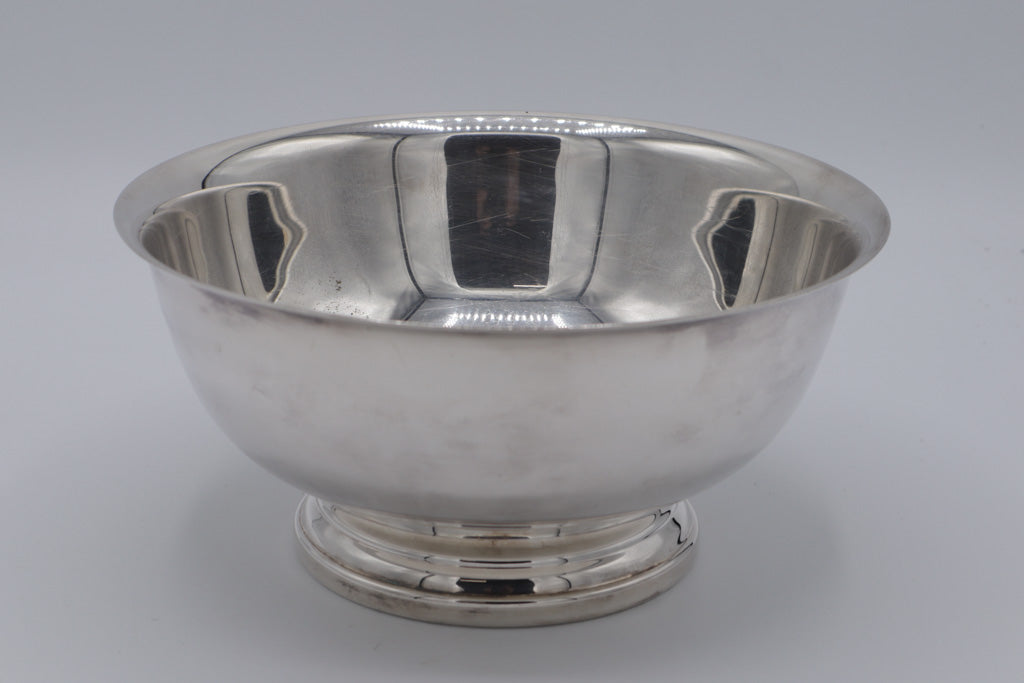 Large Gorham Silverplate Footed Bowl – YC780, Classic Pedestal Design
