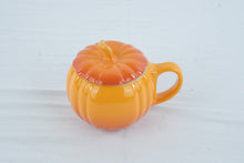 Load image into Gallery viewer, Le Creuset Pumpkin Coffee Mug With Lid Persimmon Orange 14 Ounce Stoneware

