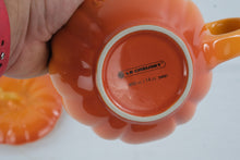 Load image into Gallery viewer, Le Creuset Pumpkin Coffee Mug With Lid Persimmon Orange 14 Ounce Stoneware
