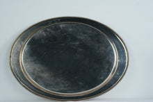 Load image into Gallery viewer, Large Oval Leonard EP Silverplate Serving Tray with Engraved Floral Design
