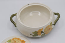 Load image into Gallery viewer, Metlox Poppytrail Covered Casserole Dish 7 Inch
