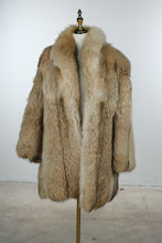 Load image into Gallery viewer, Vintage Genuine Fur Coat Womens Tan Cream Full Collar 32 Inch Length
