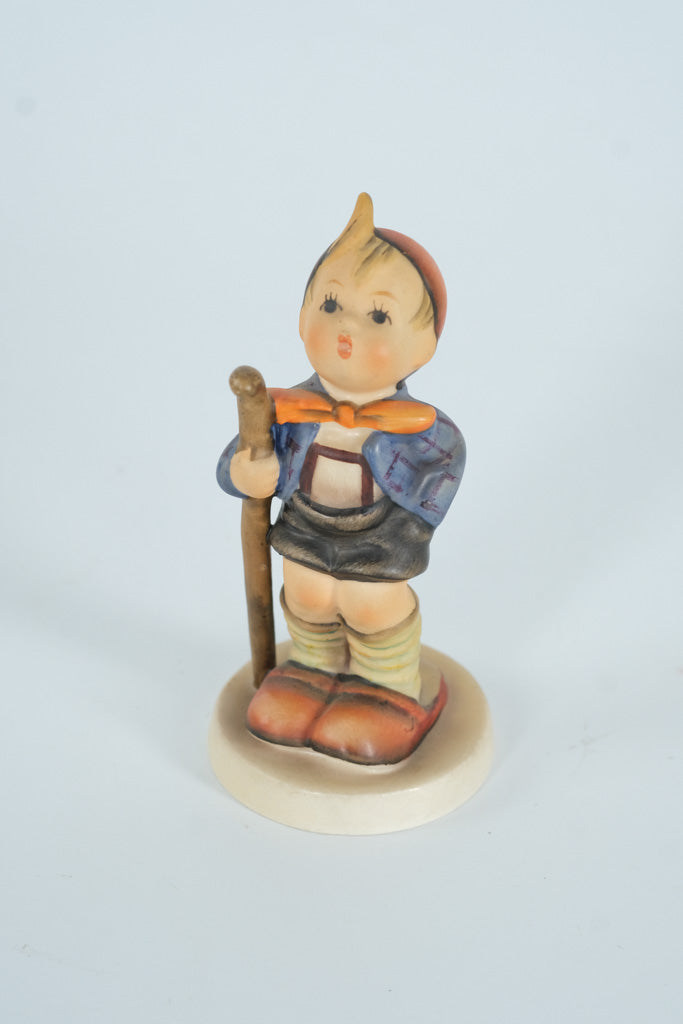 Vintage Goebel Hummel Figurine “Little Hiker” #16/0 – TMK-3 1960–1972 – Free Shipping
