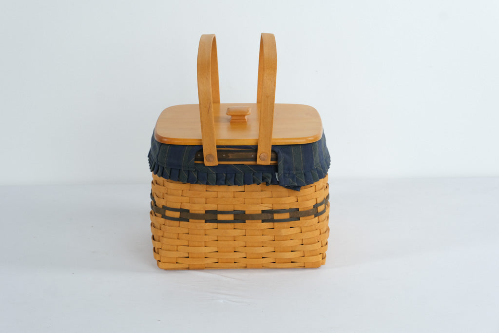 Longaberger Collectors Club 1998 Basket – Collectors Edition with Liner & Lid