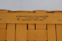 Load image into Gallery viewer, Longaberger Collectors Club 1998 Basket – Collectors Edition with Liner &amp; Lid
