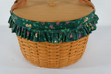 Load image into Gallery viewer, Longaberger Corn Basket with Protector, Liner, and WoodCrafts Lid – Signed 1996
