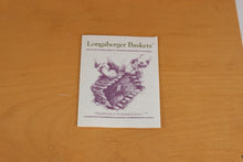 Load image into Gallery viewer, Longaberger Large Picnic Basket 10324 with Lid, Liner &amp; Protector
