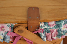 Load image into Gallery viewer, Longaberger Large Picnic Basket 10324 with Lid, Liner &amp; Protector

