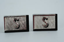 Load image into Gallery viewer, Lot of 3 Vintage Men’s Cufflinks – Red Oval Glass, Monogram “S,” &amp; Black Stone Silver-Tone Pair
