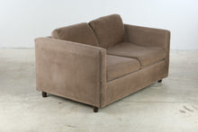 Load image into Gallery viewer, Sealy Fashioniter Convertible Sleeper Sofa with Full Size Mattress
