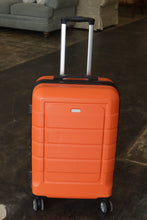 Load image into Gallery viewer, SHOWKOO Orange 2 Piece Hardside Spinner Luggage Set TSA Lock Expandable

