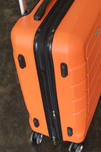 Load image into Gallery viewer, SHOWKOO Orange 2 Piece Hardside Spinner Luggage Set TSA Lock Expandable
