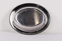 Load image into Gallery viewer, Lunt M-37 Oval Silver Bowl
