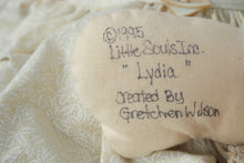 Load image into Gallery viewer, Little Souls Lydia Doll 1995 Gretchen Wilson Vintage Cloth Folk Art 26 Inch
