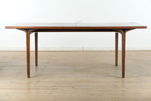 Load image into Gallery viewer, MCM Teak Dining Set by Knoll – Table &amp; 6 Chairs
