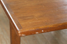 Load image into Gallery viewer, MCM Teak Dining Set by Knoll – Table &amp; 6 Chairs
