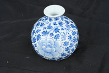 Load image into Gallery viewer, Blue &amp; White Floral Porcelain Bud Vase Round Chinoiserie Style 5"
