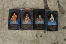 Load image into Gallery viewer, Fontanini Nativity Set 5 Inch Figures Roman Italy Holy Family Wise Men Stable
