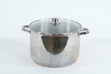 Load image into Gallery viewer, Maitre Chef 16Qt Stainless Steel Stock Pot with Glass Cover
