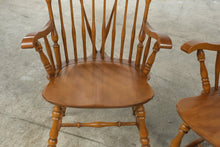 Load image into Gallery viewer, Set of 6 Vintage Taylor-Jamestown Solid Maple Windsor Dining Chairs
