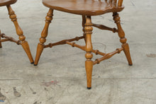 Load image into Gallery viewer, Set of 6 Vintage Taylor-Jamestown Solid Maple Windsor Dining Chairs
