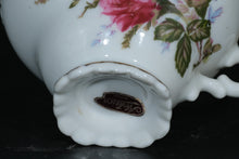 Load image into Gallery viewer, Metasco Rose Tea Set - Japan
