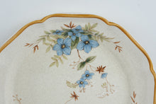 Load image into Gallery viewer, Mikasa Garden Club Day Dreams EC461 Dinner Plates Set of 8 Japan Vintage
