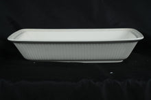 Load image into Gallery viewer, Mikasa Italian Countryside White Rectangular Baker, 13.25" x 10.75"

