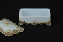 Load image into Gallery viewer, Vintage Milk Glass Trinket Box
