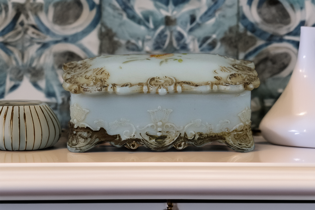 Vintage Milk Glass Trinket Box