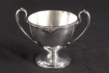 Load image into Gallery viewer, Moonbeam Rogers Silver Sugar Bowl - 4803
