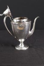 Load image into Gallery viewer, Moonbeam Rogers Silver Tea Pot - 4801
