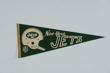 Load image into Gallery viewer, 1967 New York Jets NFL Football Felt Pennant 12 x 30
