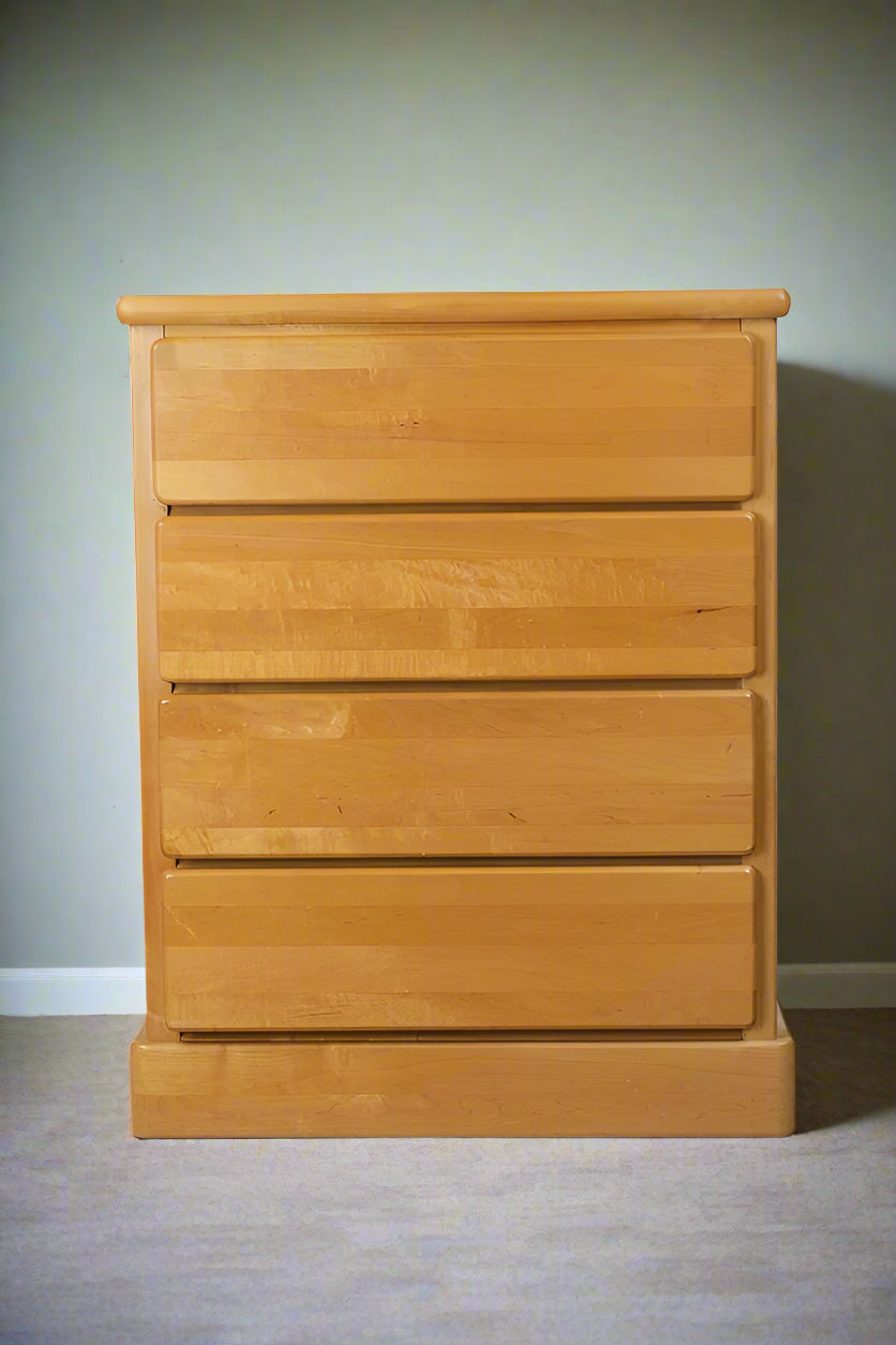 New London Maple 4-Drawer Chest of Drawers