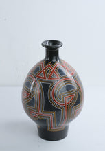 Load image into Gallery viewer, Helio Gutierrez Nicaragua Art Pottery Vase 2009 Hand Painted Geometric Design
