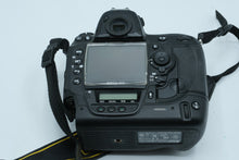 Load image into Gallery viewer, Nikon D3 12 1MP FX Digital SLR Camera Body Box Accessories Japan
