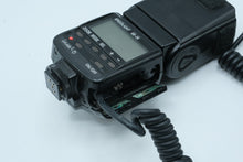 Load image into Gallery viewer, Nikon Speedlight SB 28 Flash Quantum Battery 1 Power Pack Vintage Camera Kit
