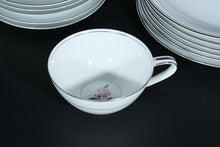Load image into Gallery viewer, Noritake Rosales 5790 Misc China Set
