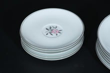 Load image into Gallery viewer, Noritake Rosales 5790 Misc China Set
