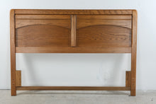 Load image into Gallery viewer, Solid Oak Queen and Full Size Adjustable Headboard
