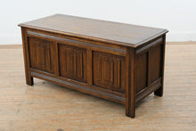 Load image into Gallery viewer, Vintage Solid Oak Hope Chest Blanket Storage Trunk Carved Panel Front
