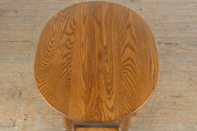 Load image into Gallery viewer, Solid Oak Oval End Table with Drawer Traditional Side Table
