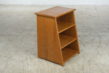 Load image into Gallery viewer, Solid Oak Open Bookcase 3 Shelf Mission Style Side Table 24 Inch
