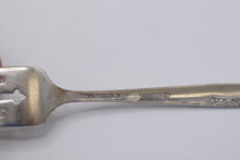 Load image into Gallery viewer, Wm A Rogers Oneida Meadowbrook Silverplate Flatware 11 Piece Set 1936
