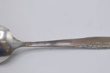 Load image into Gallery viewer, Wm A Rogers Oneida Meadowbrook Silverplate Flatware 11 Piece Set 1936
