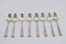 Load image into Gallery viewer, Oneida Sterling Silver Sugar Spoons Set of 8 Floral Pattern 184 Grams
