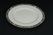 Load image into Gallery viewer, Oscar de la Renta Fleur Royale Fine Ivory China Dinnerware Set 42 Pieces Japan
