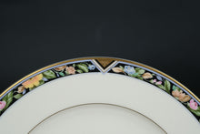 Load image into Gallery viewer, Oscar de la Renta Fleur Royale Fine Ivory China Dinnerware Set 42 Pieces Japan
