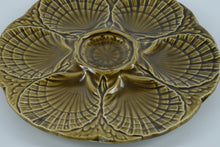 Load image into Gallery viewer, Sarreguemines French Oyster Plate – Olive Green Majolica – 9.5&quot; Round
