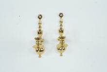 Load image into Gallery viewer, Pair Brass Wall Candle Sconces Traditional Colonial Style 9 Inch
